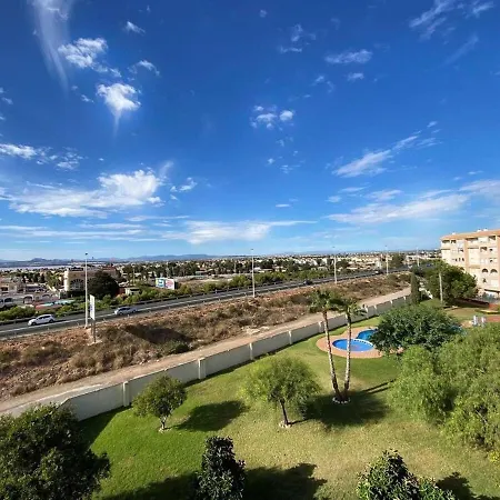 Torrevieja Holiday Appartement Apartamento *