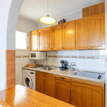 Torrevieja Holiday Appartement Apartamento *